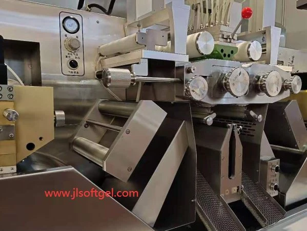 VegetarianSoftgelMachine2